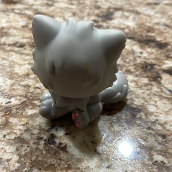 LITTLEST PET SHOP LPS GREY PERSIAN GRAY CAT #82 GREEN EYES - Picture 2 of 3